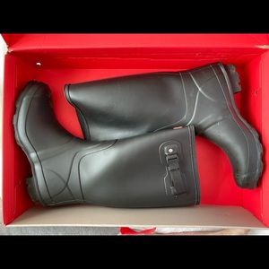 Hunter Rain Boots / wide calf